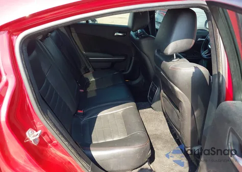 2015 Dodge Charger Sxt z USA, uszkodzony, nr VIN 2C3CDXHG0FH799248